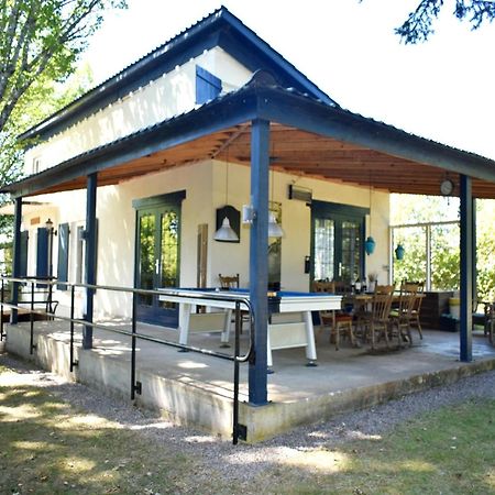 Modern Holiday Home Near The Forest Saint-Honore-les-Bains Exterior photo